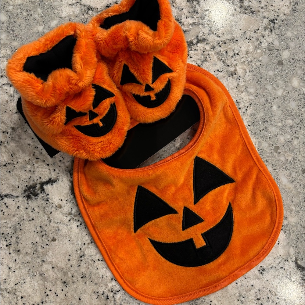 Happy Halloween! Velvety soft bootie and bib duo